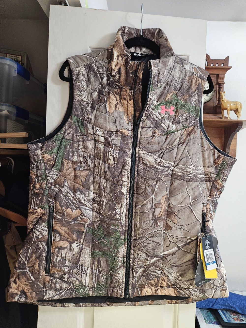 Under Armour Realtree Camo Quilted Vest with Pink Logo